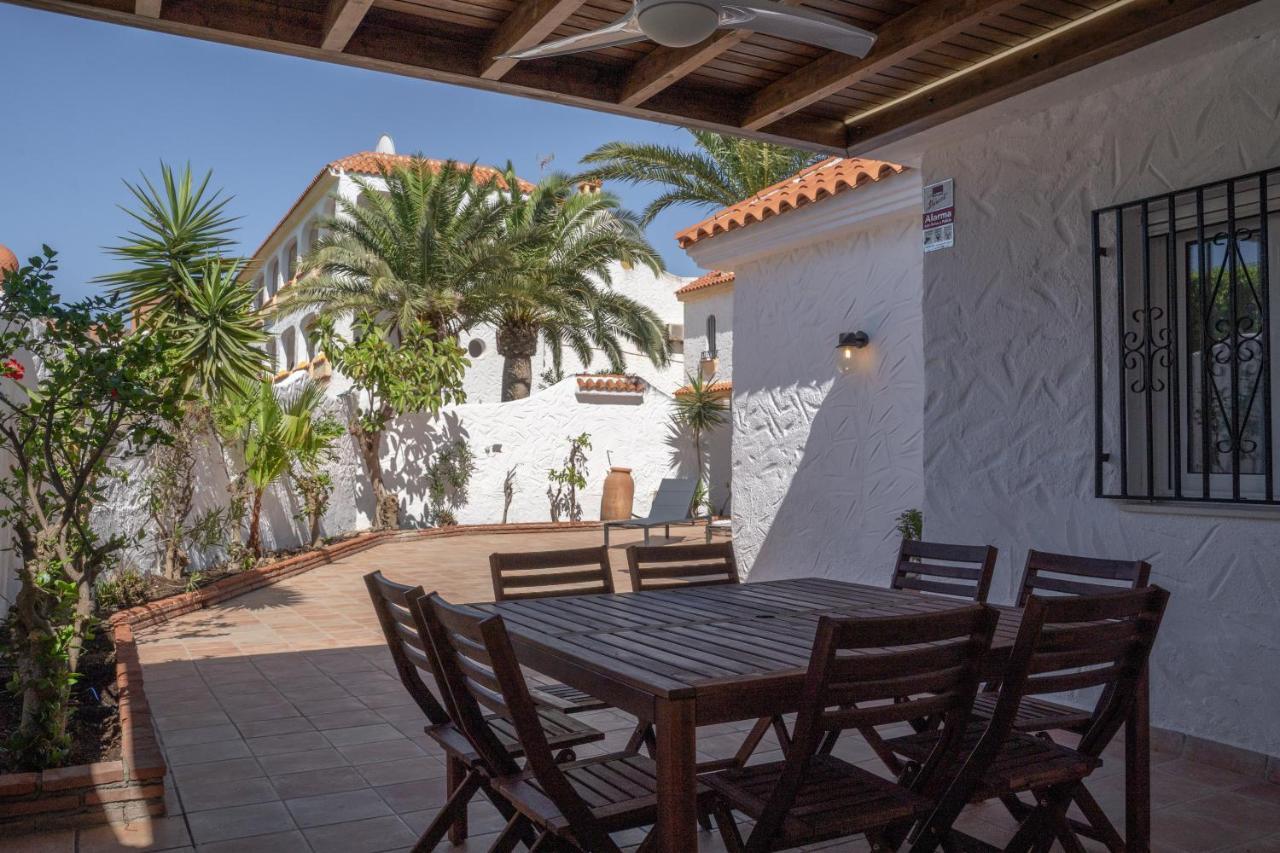Villa Ohana Roquetas de Mar Luaran gambar